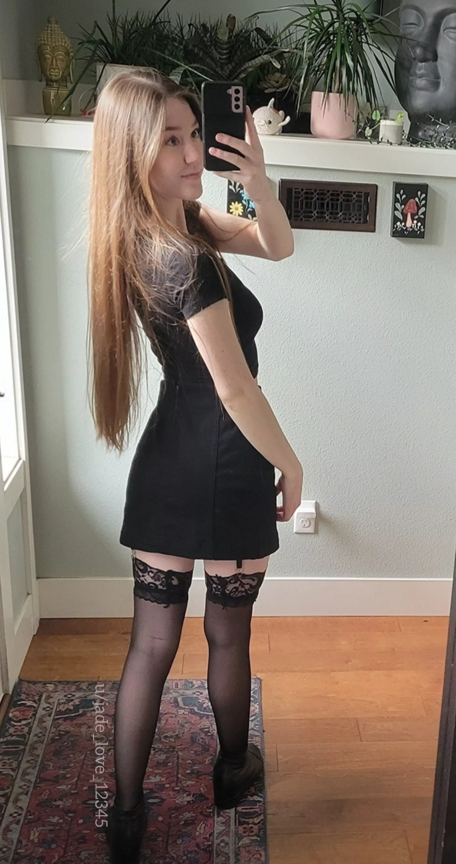 Do you like my outfit?