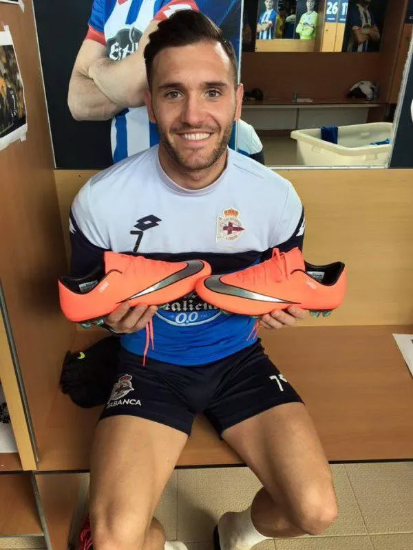 “Lucas Perez” …