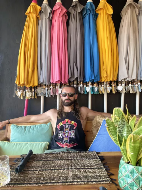 Enjoying Vacation😎🤘