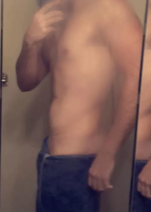 Looking for cake to call/text my bf, so he can think about you while I suck him off 😍 he’s handsome, 6 3”, charismatic and fit 🥰