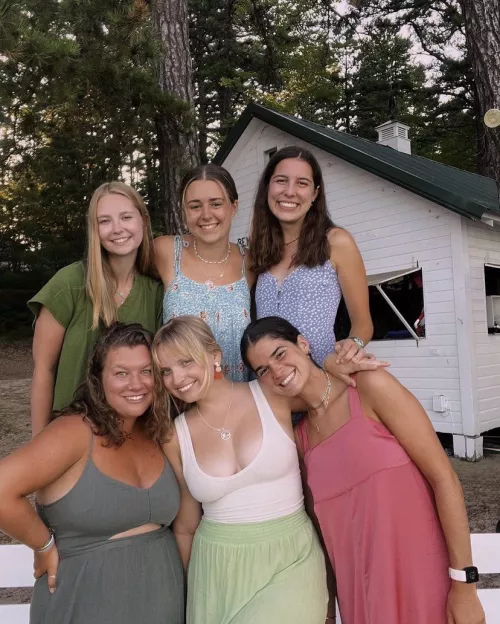 Which 18+ camp counselor? [6] 1-3 in the back, 4-6 in the front