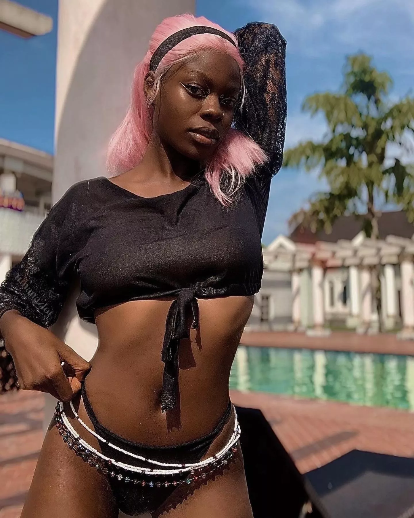 [F] New black swimwear