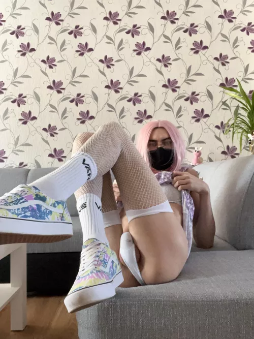 Hope you wouldn’t mind my small bulge