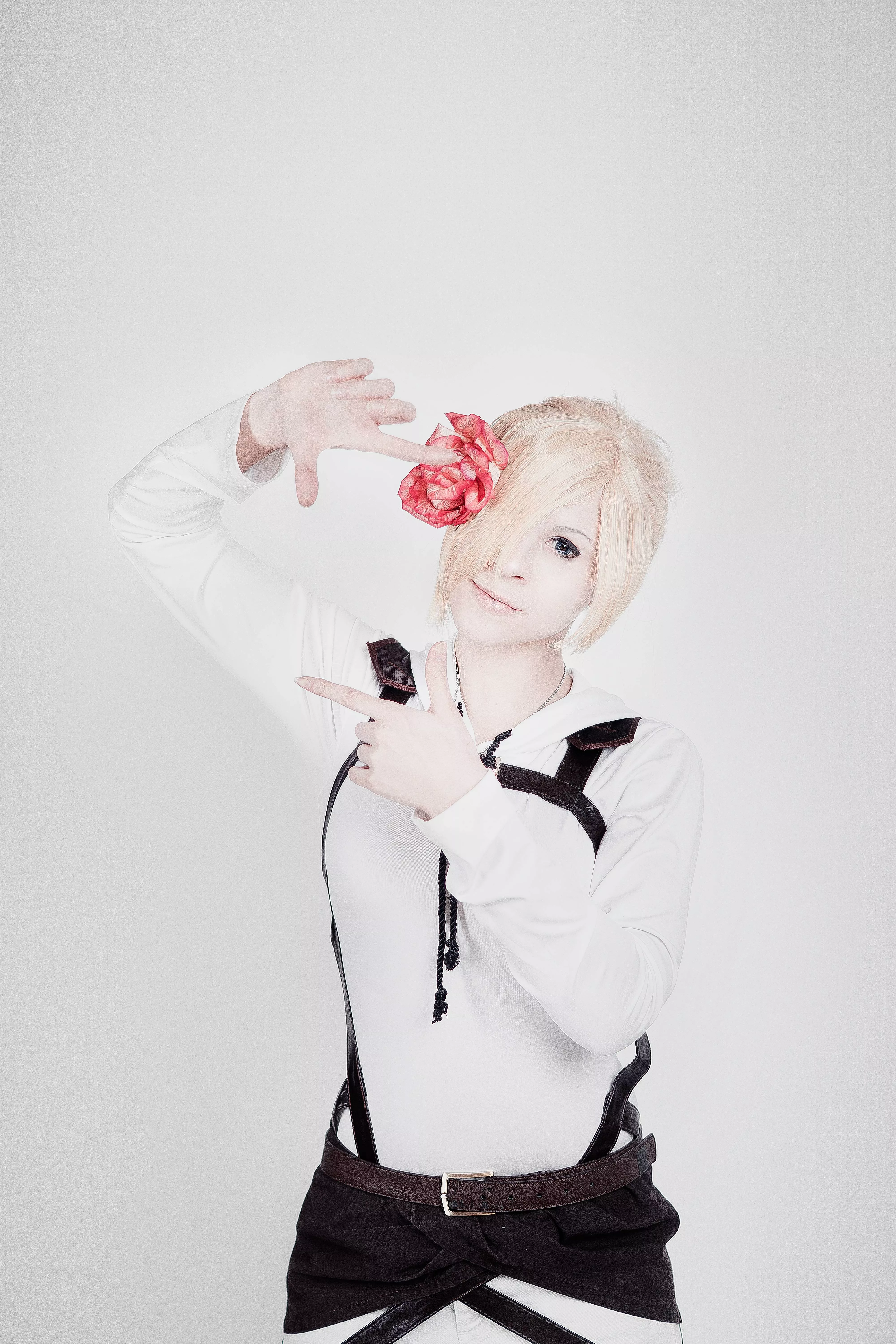 Annie from Attack on Titan cosplay by Yunakairi