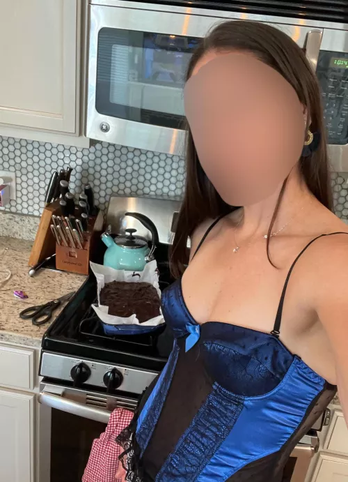 Who needs an apron when you have a French corset???