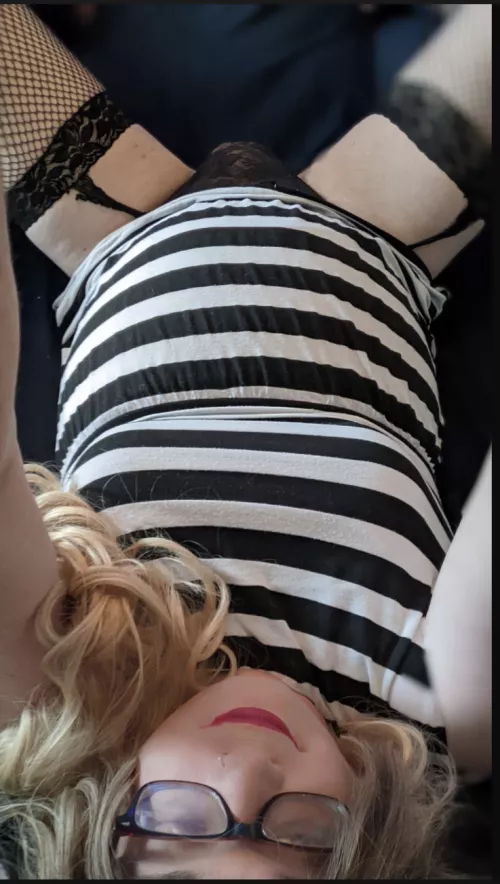 had a date tonight didn't work out so here's pre bed photo