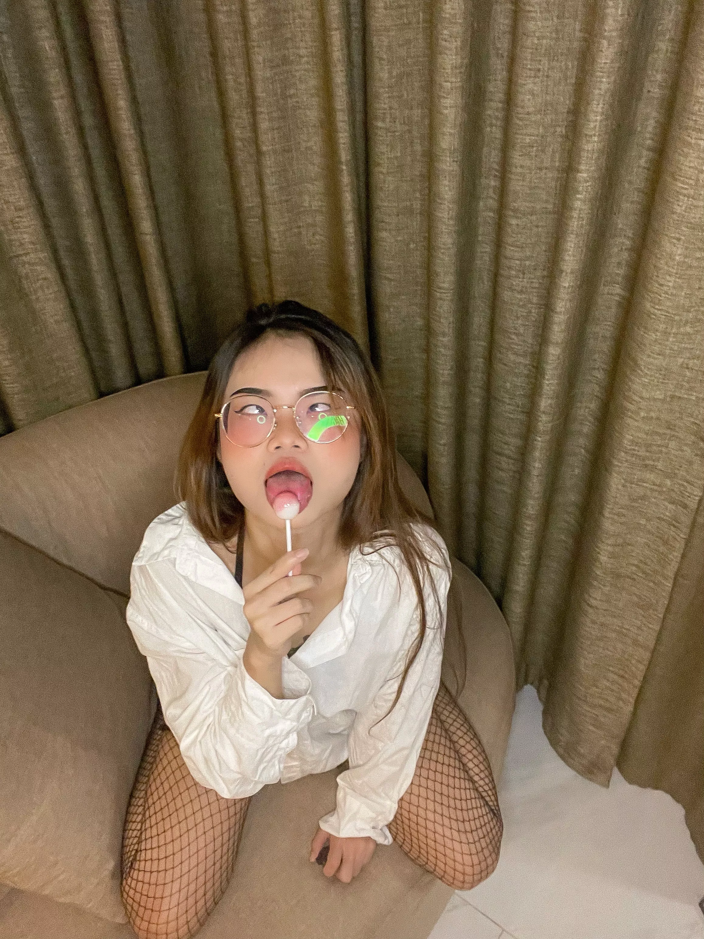 I'm just a horny slut begging or your cum