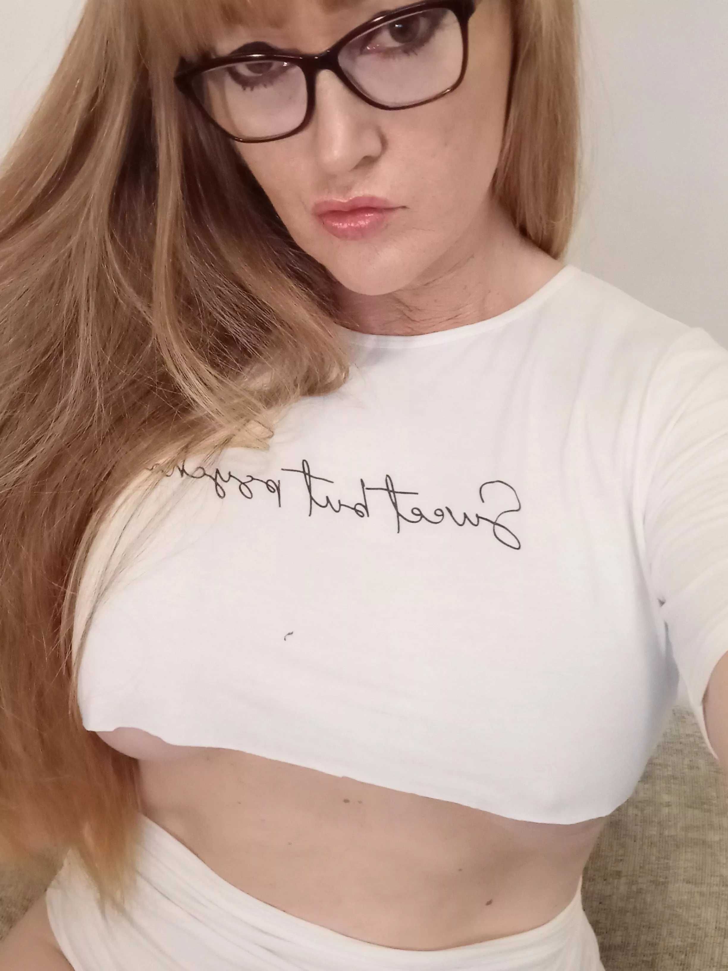 Pretty In White 😛🤩