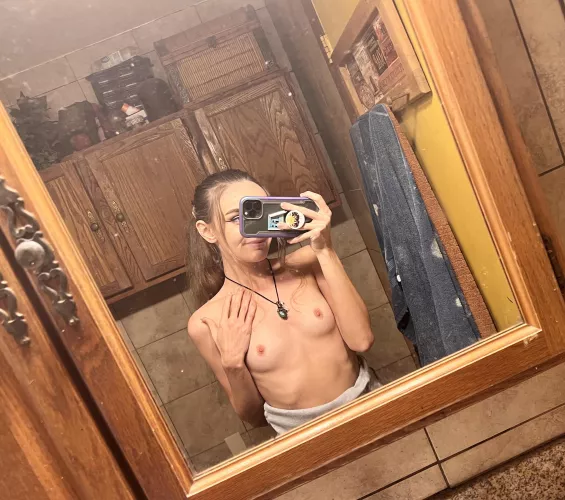 [domme] I might look sweet but I bite so be sure to do as your told & maybe I’ll become your new goddess