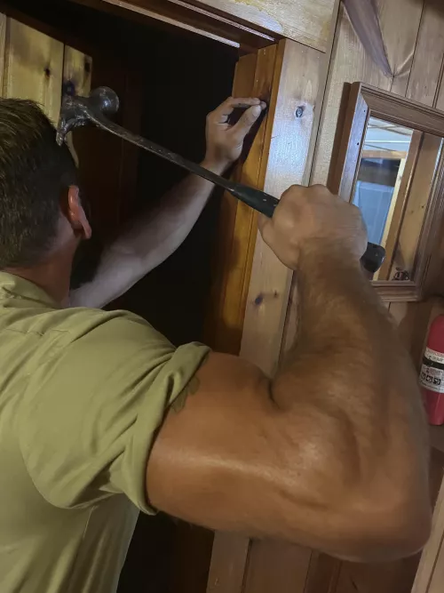 I know how to handle my hammer