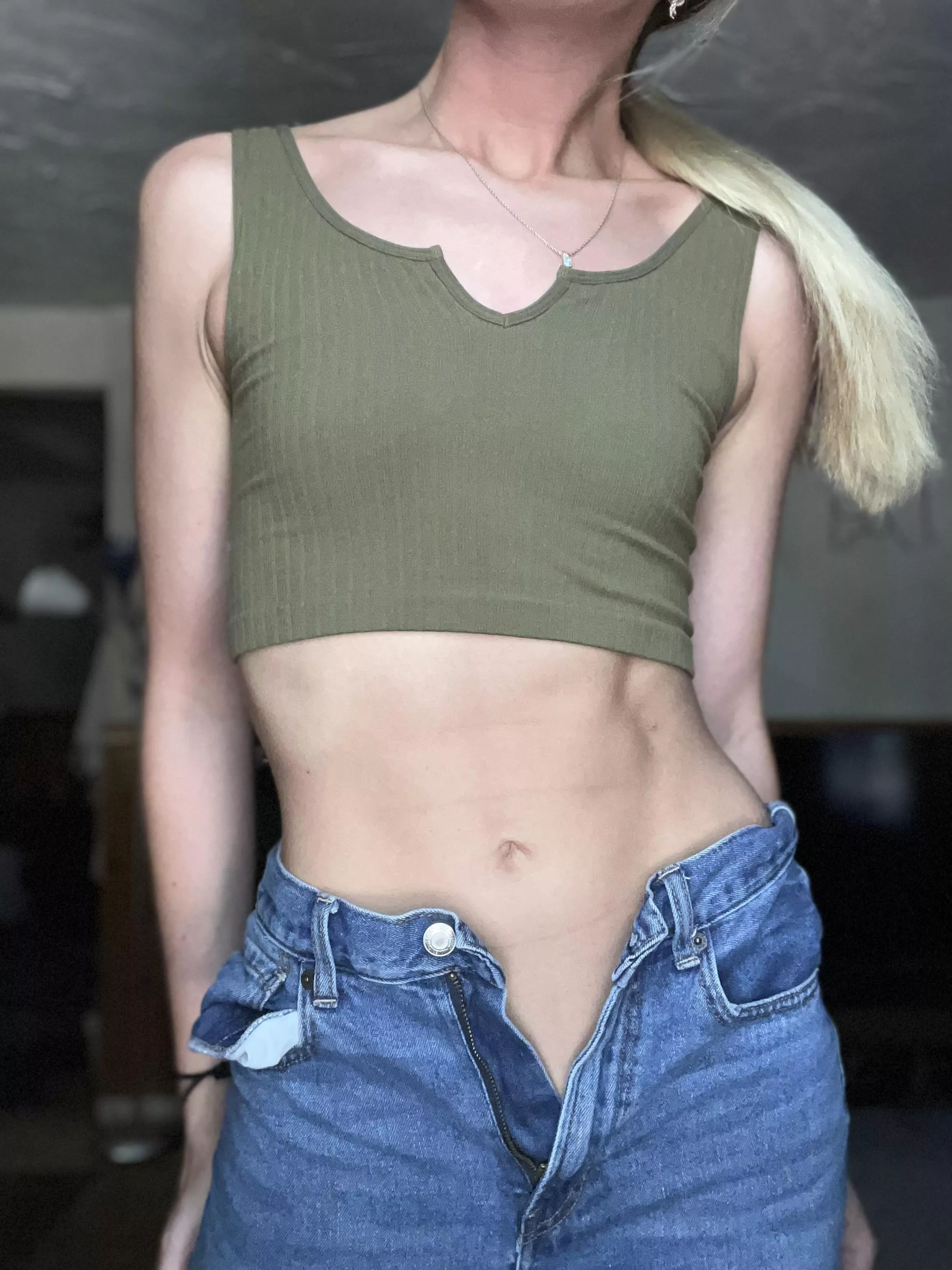 Help me tuck my pocket in :) Help me tuck my pocket in :)