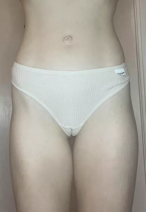 99 problems but thin lips ain’t one