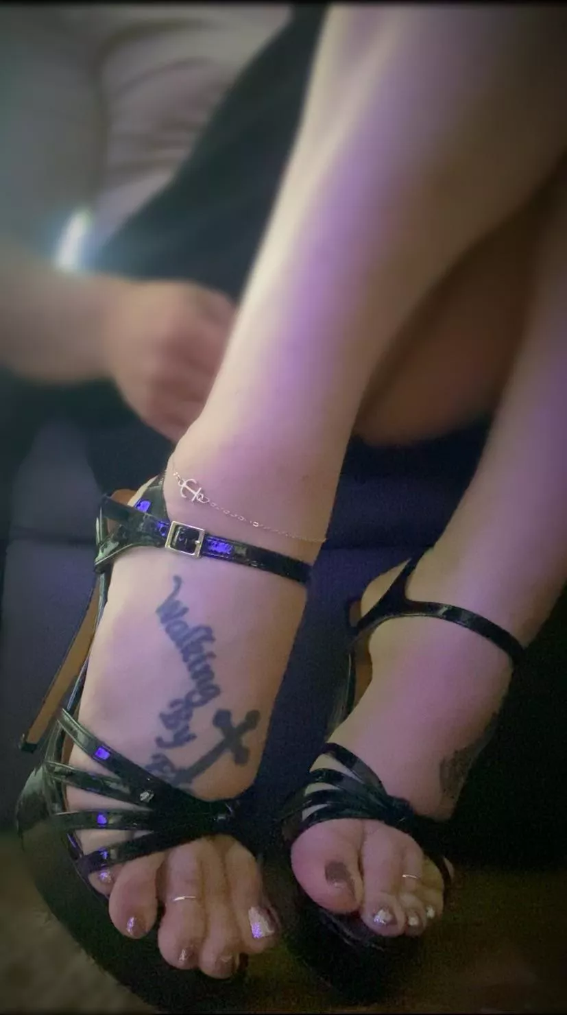 6 inch heels 🥰 6 inch heels 🥰