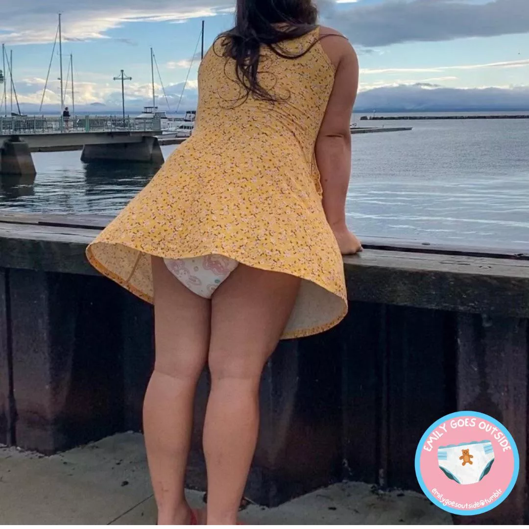 lol, it was a little windy out 😜🌬 lol, it was a little windy out 😜🌬