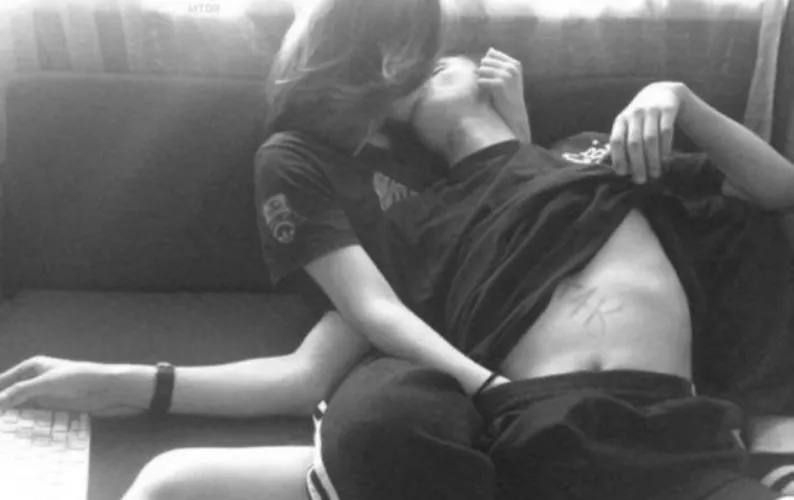 When she asked me to get her a mars bar and i show up with 3 of them, a tub of mango sorbet and a monster energy✨🫠