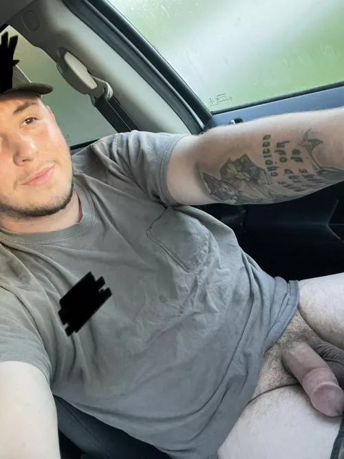 Idk something about driving with my cock out just feels good 😩