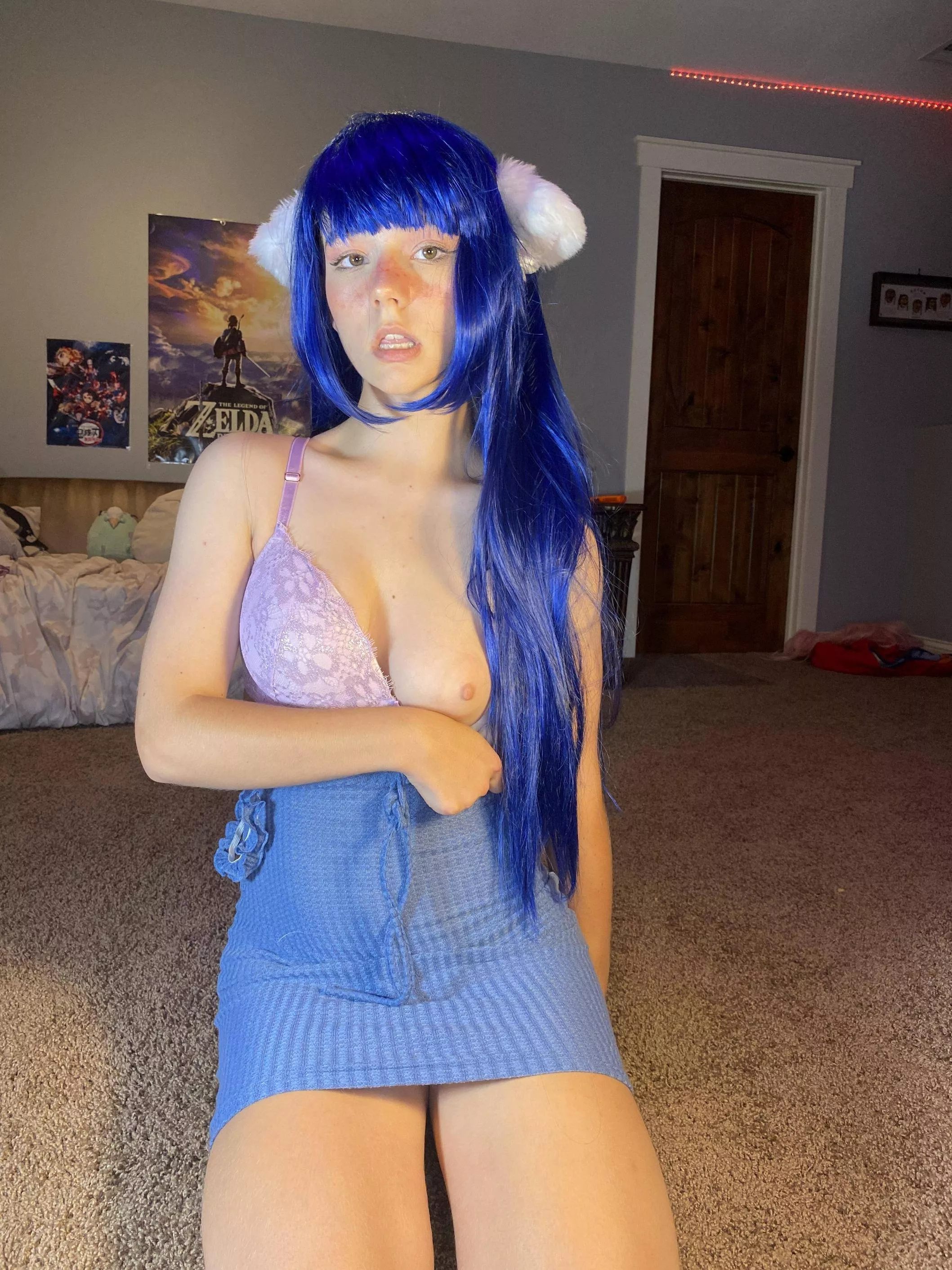 in need of a gamer bf 🖤