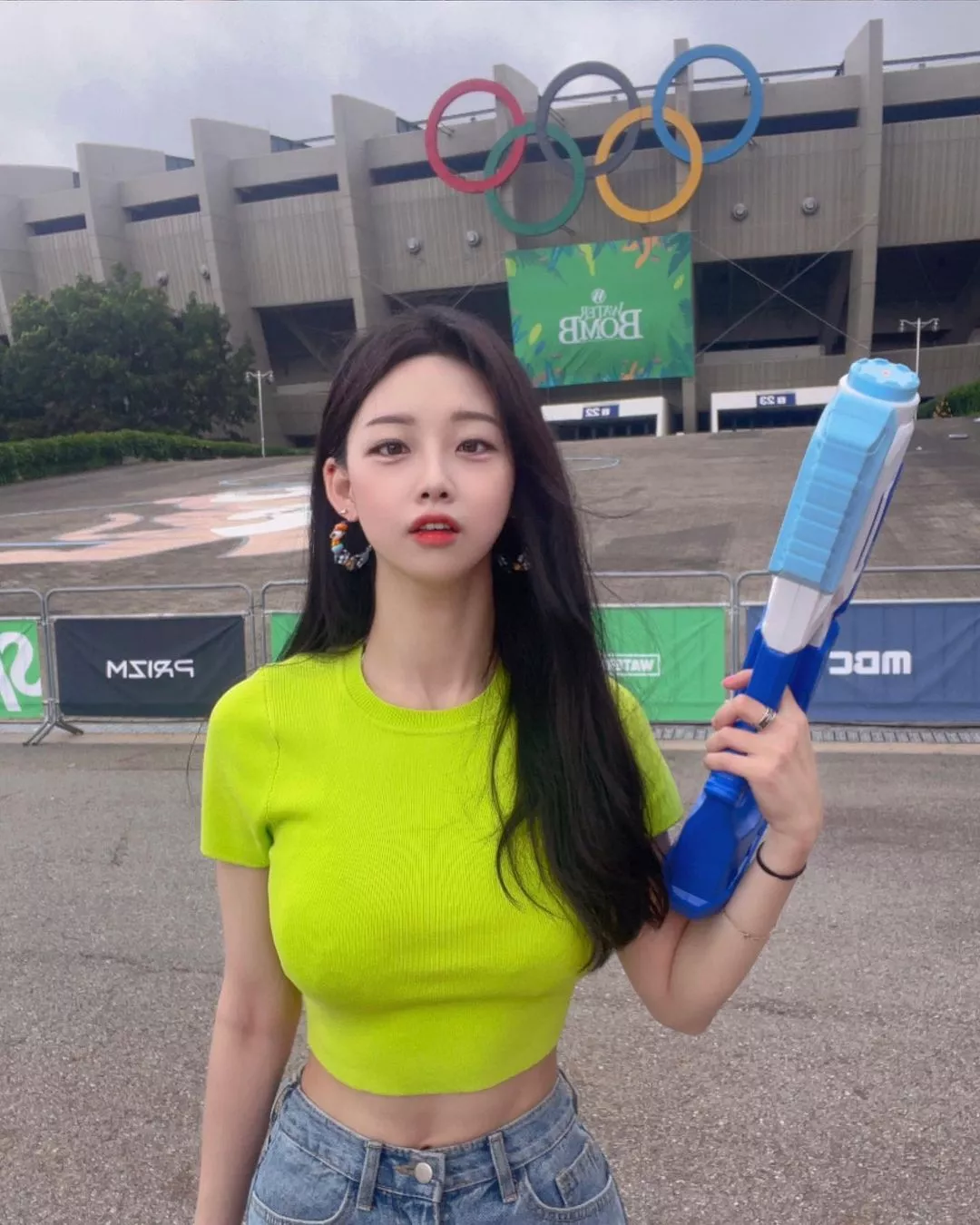 Tight top small waist