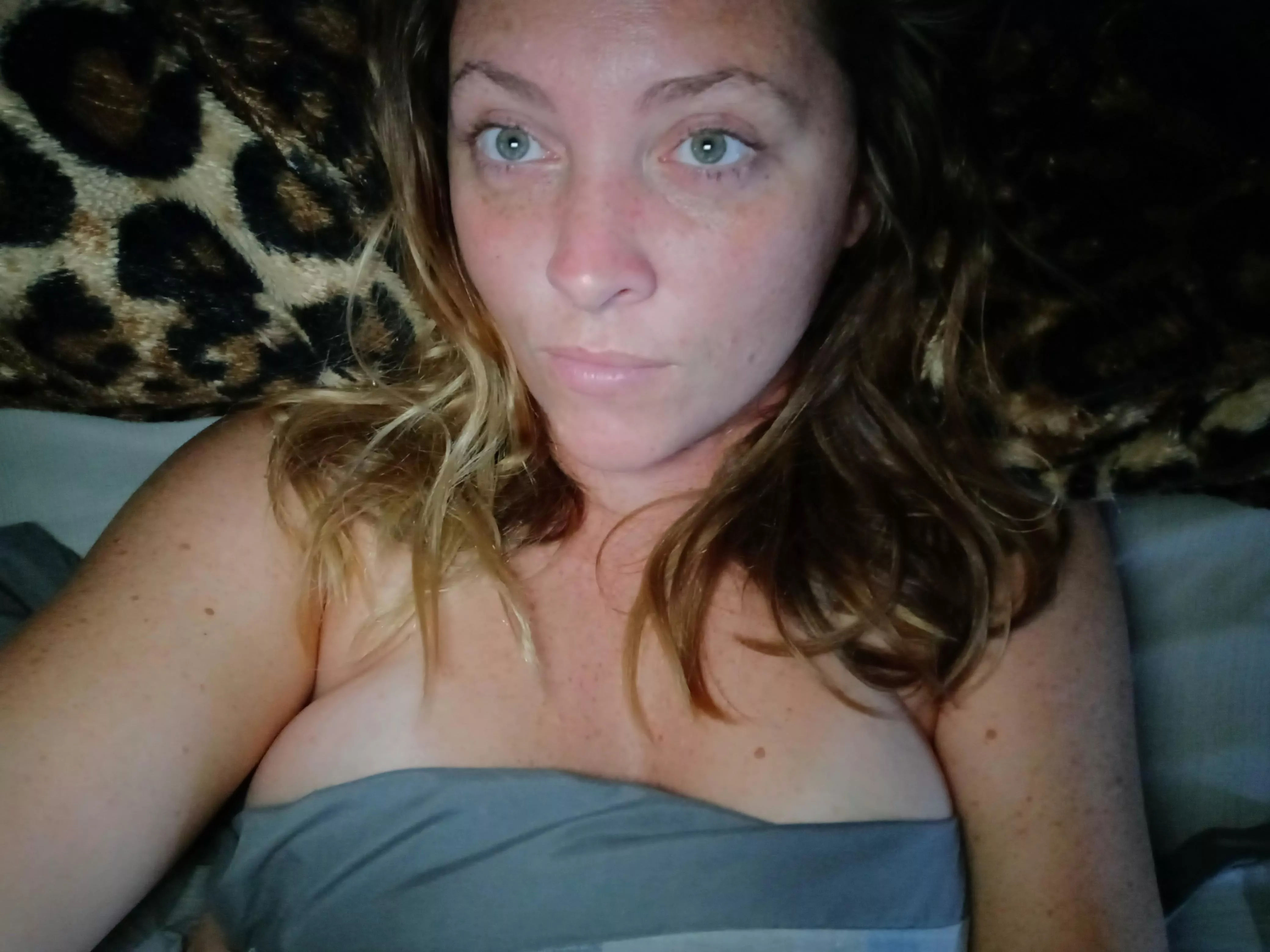 im always super horny in the morning, time to get the day started 😉😘