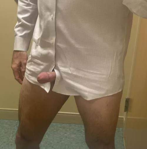51 y/o married guy. Being called “good boy” makes my small cock get so hard.