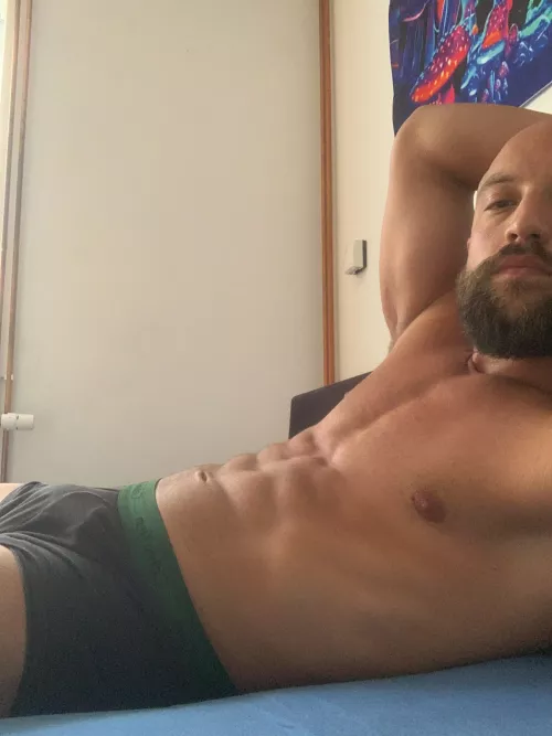 I'm bored so I play with my muscles 🔥🔥⭐️