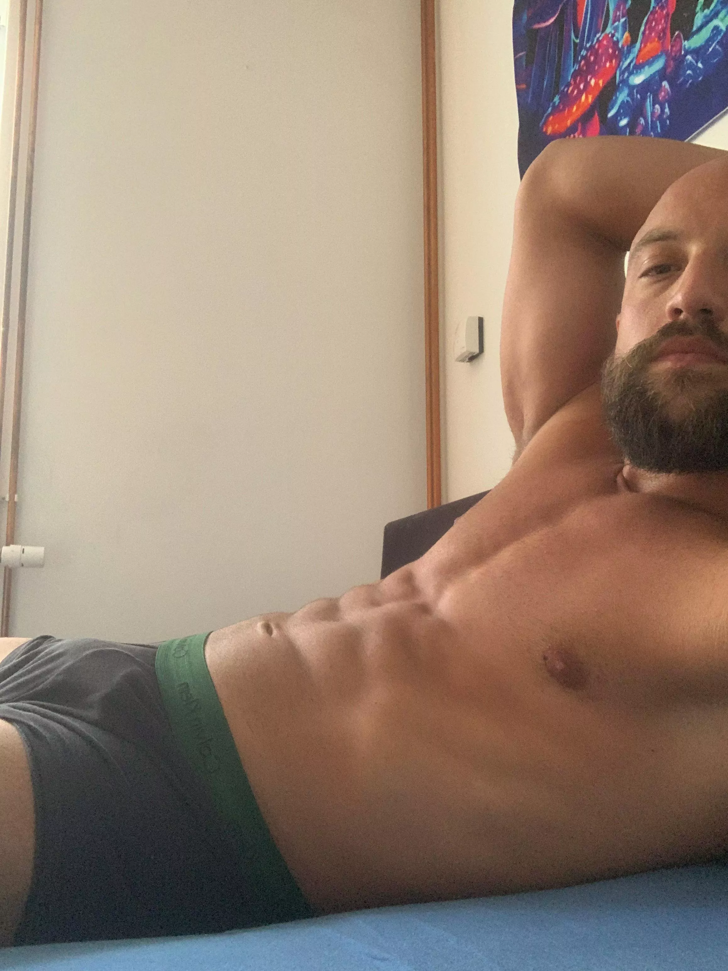 I'm bored so I play with my muscles 🔥🔥⭐️