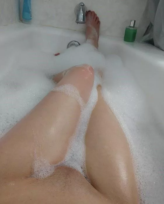 Bathtub