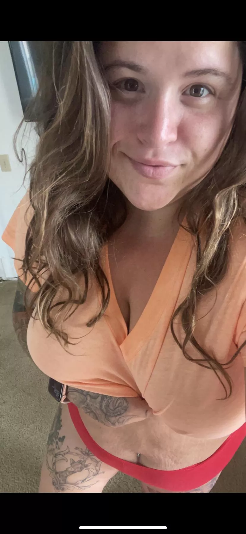 do bbw curves turn you on? how about when there covered in tattoos?