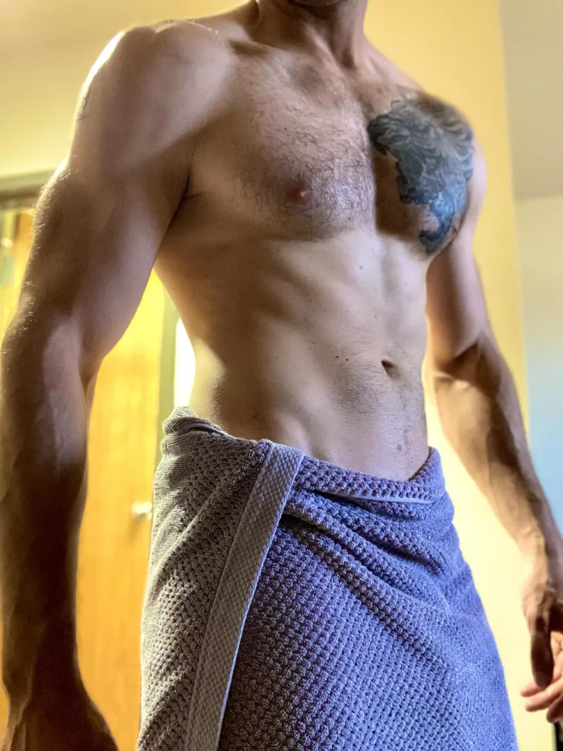 Gotta work on my grip more, but I like how my veins look 😉