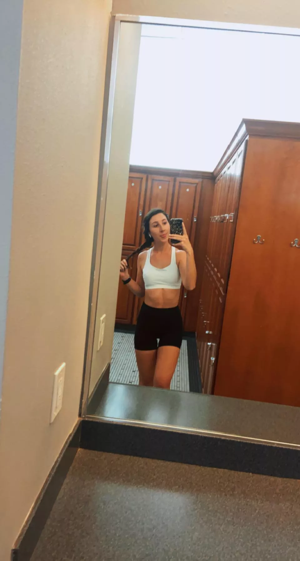 let's start this Monday off strong 💪