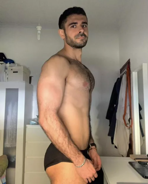 Next time I post without underwear! π