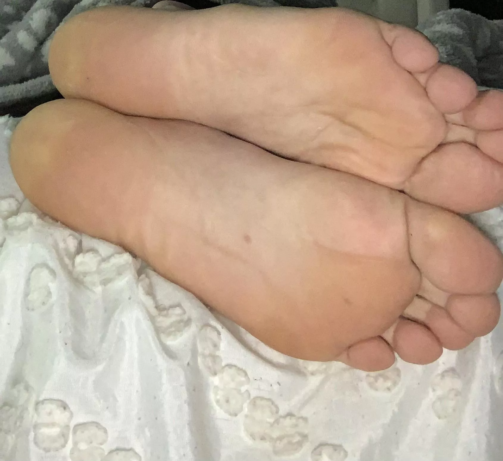 Candid shot of wife’s sleepy soles!! Dm for more
