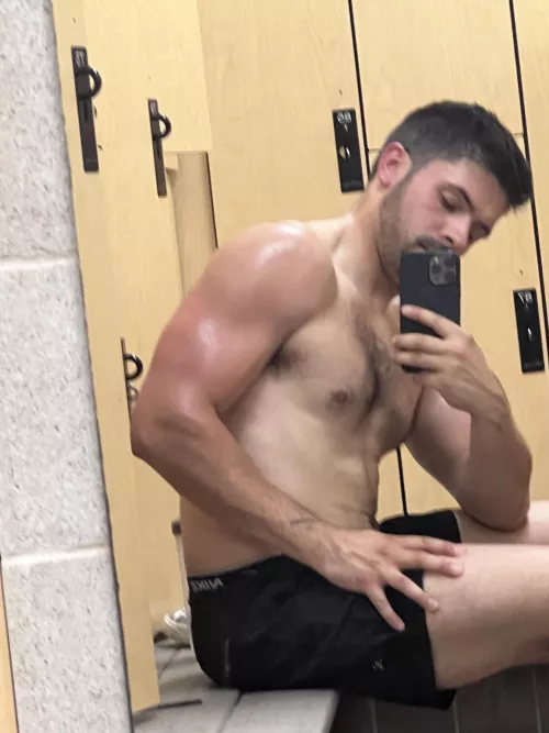 Feels good to finally see some progress in the gym☺️