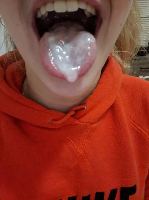 Happy cumslut