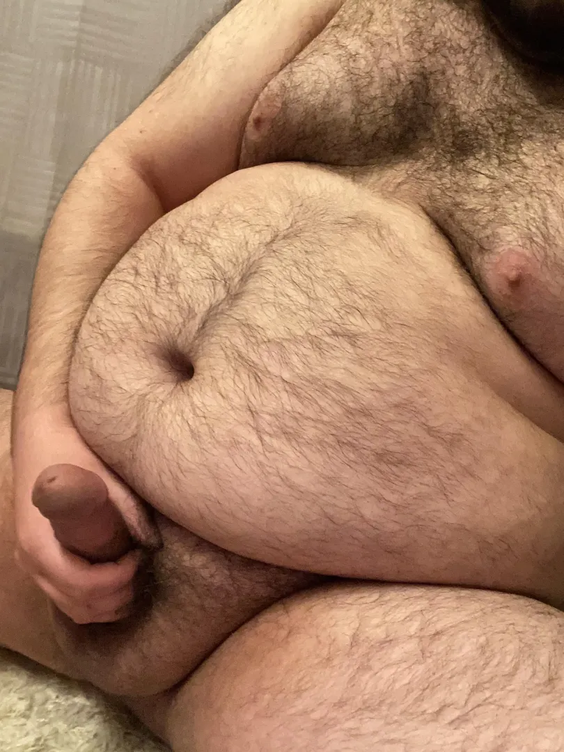 I can’t keep my hands off myself. I wish I could pump my cock all day 🥵