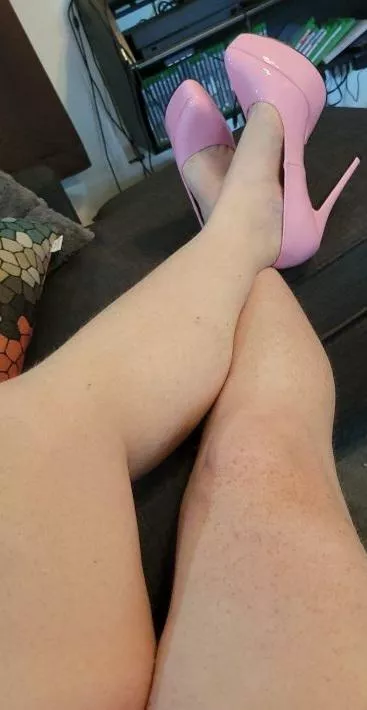 pink pumps pink pumps
