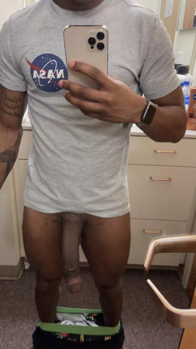 Rate me for more🖤