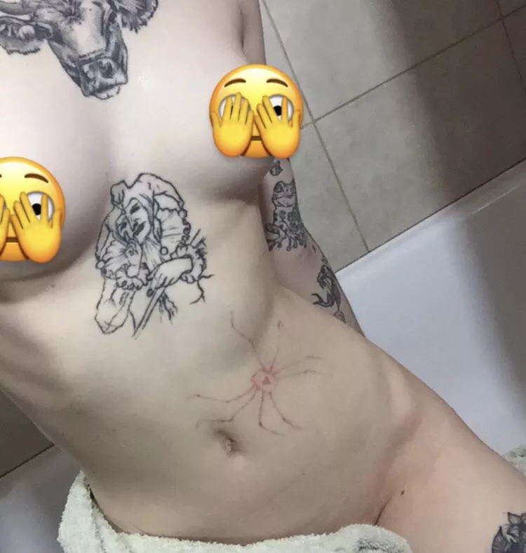 There's too much space in this bathroo🫧🙇🏼♀️ There's too much space in this bathroo🫧🙇🏼♀️