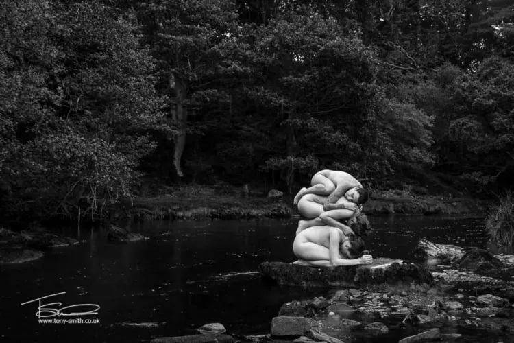 © Tony Smith. my models are, Setina Rose, Olivia Rose, and Rhi Vamp'd. bet you've never seen this done before ;)