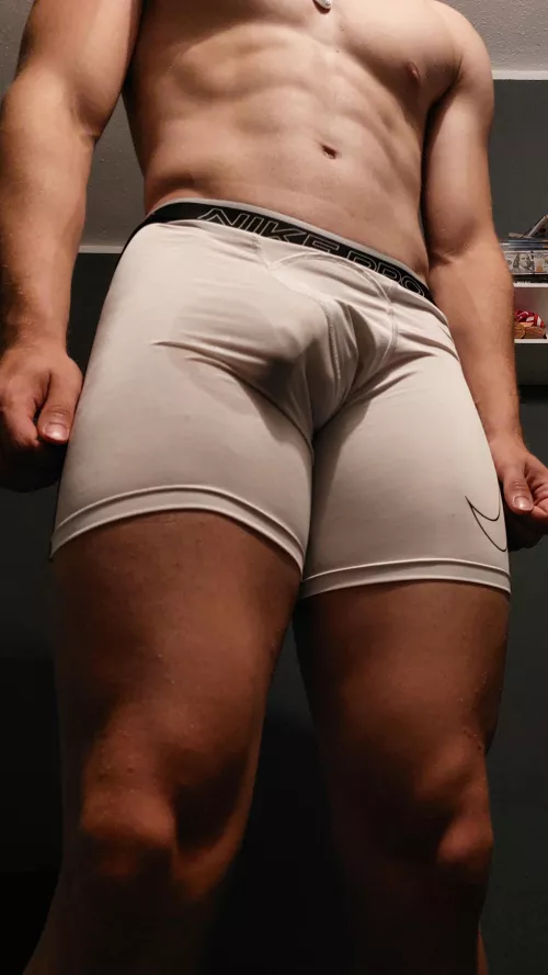 After not jerking off for days, I leaked a shit ton after literally touching my dick once! Can anyone relate having that much precum?