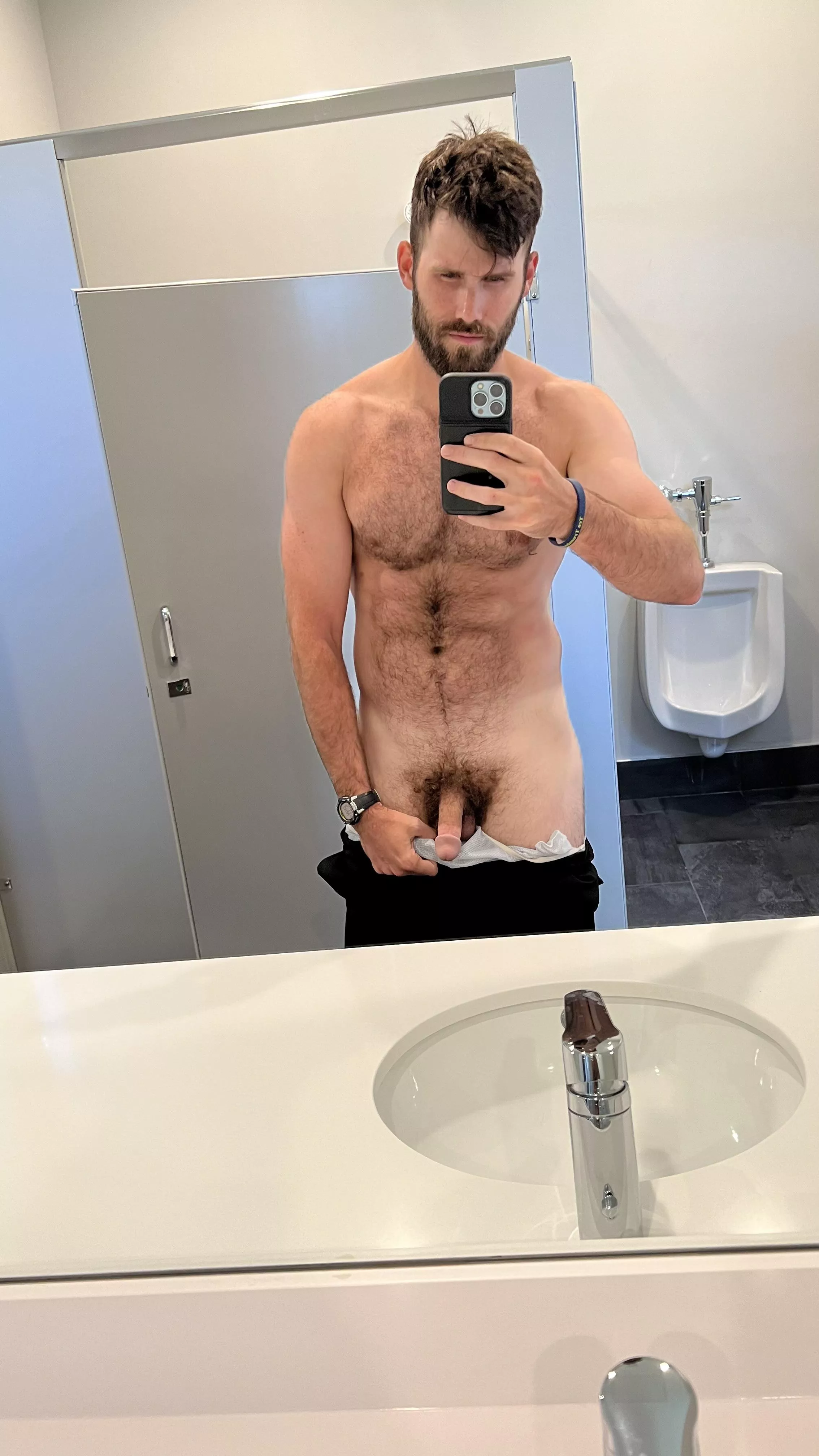 Let’s have some fun by the pool today 😏