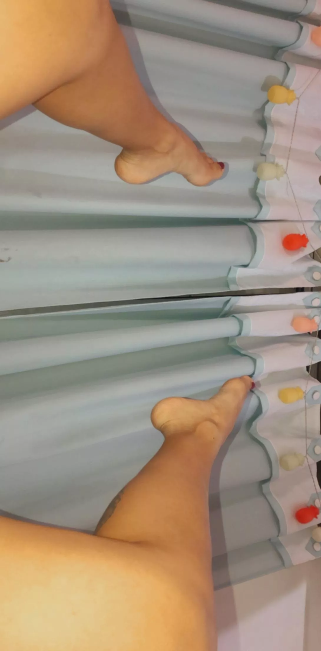 My view when you're eating me out 😻💦