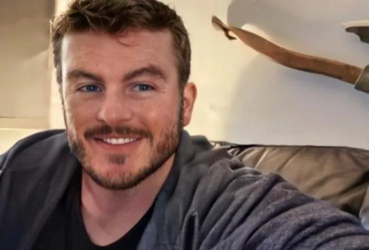 It's officially Friday! Have a great weekend boys 💋