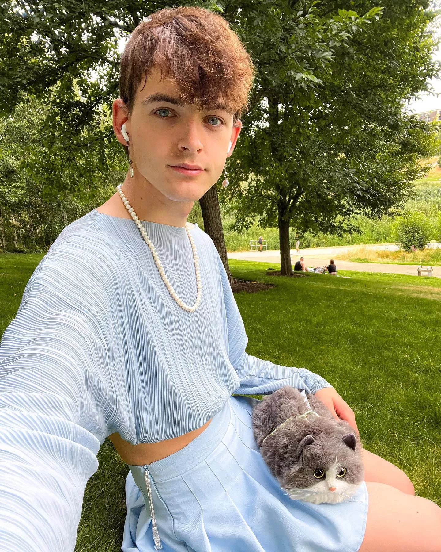 Just joined r/femboy - So hello from me (Mikey) 🇬🇧/🇳🇴 :3