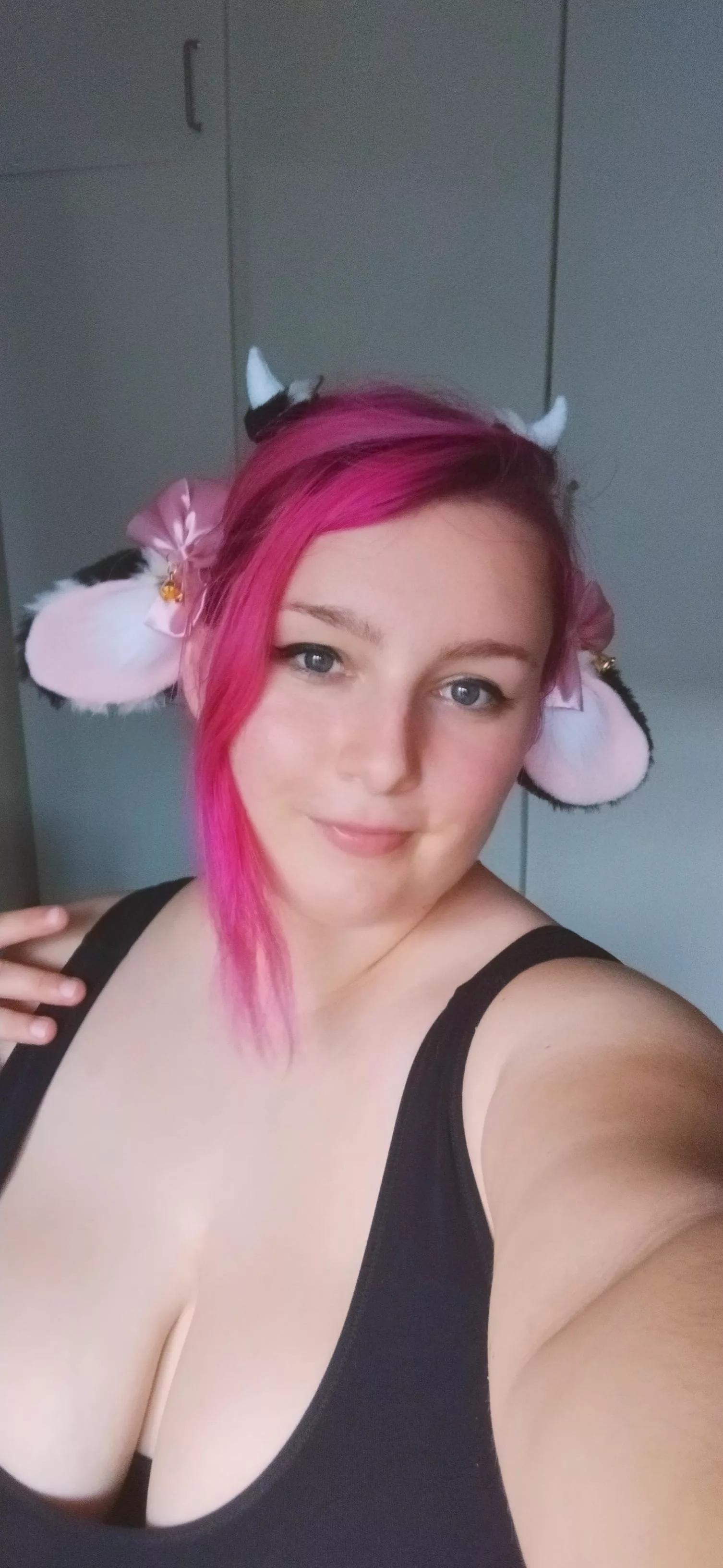 Not nude (yet), but I'm just too excited about this birthday gift 🥰 I can finally be a cute hucow 😭💖💖