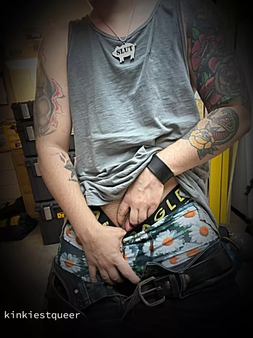 skilled at: making himself cum. making you cum. looking hot doing it. 😈