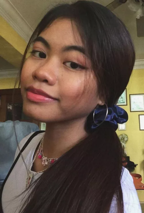 This petite dancer bitch needs degrading cum. Kik cummonkeys start with a jerk trib