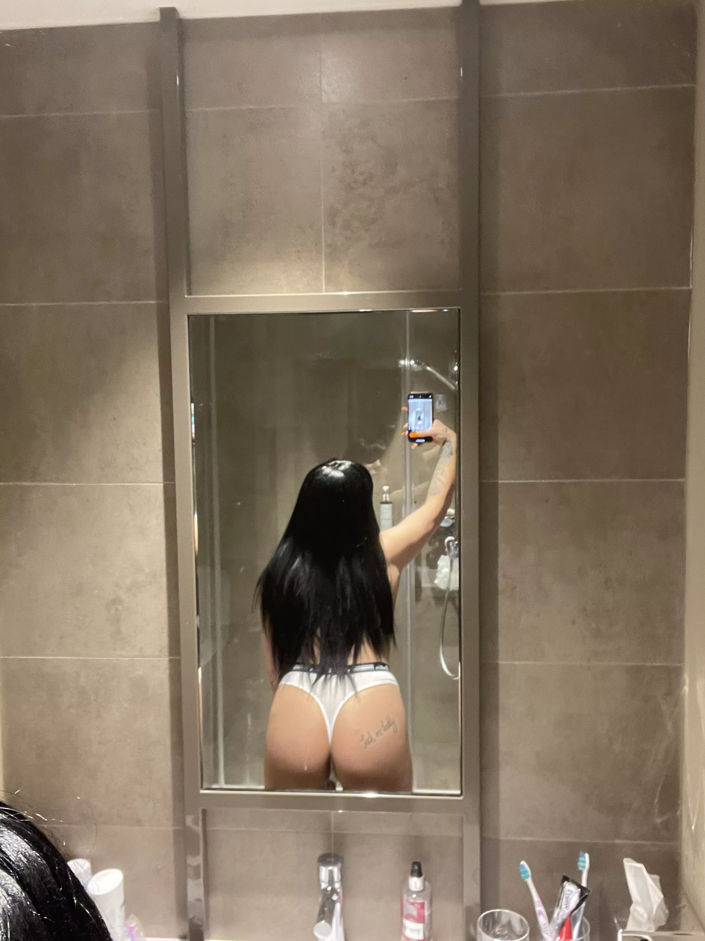 Any older guys think I’m worth a smash?