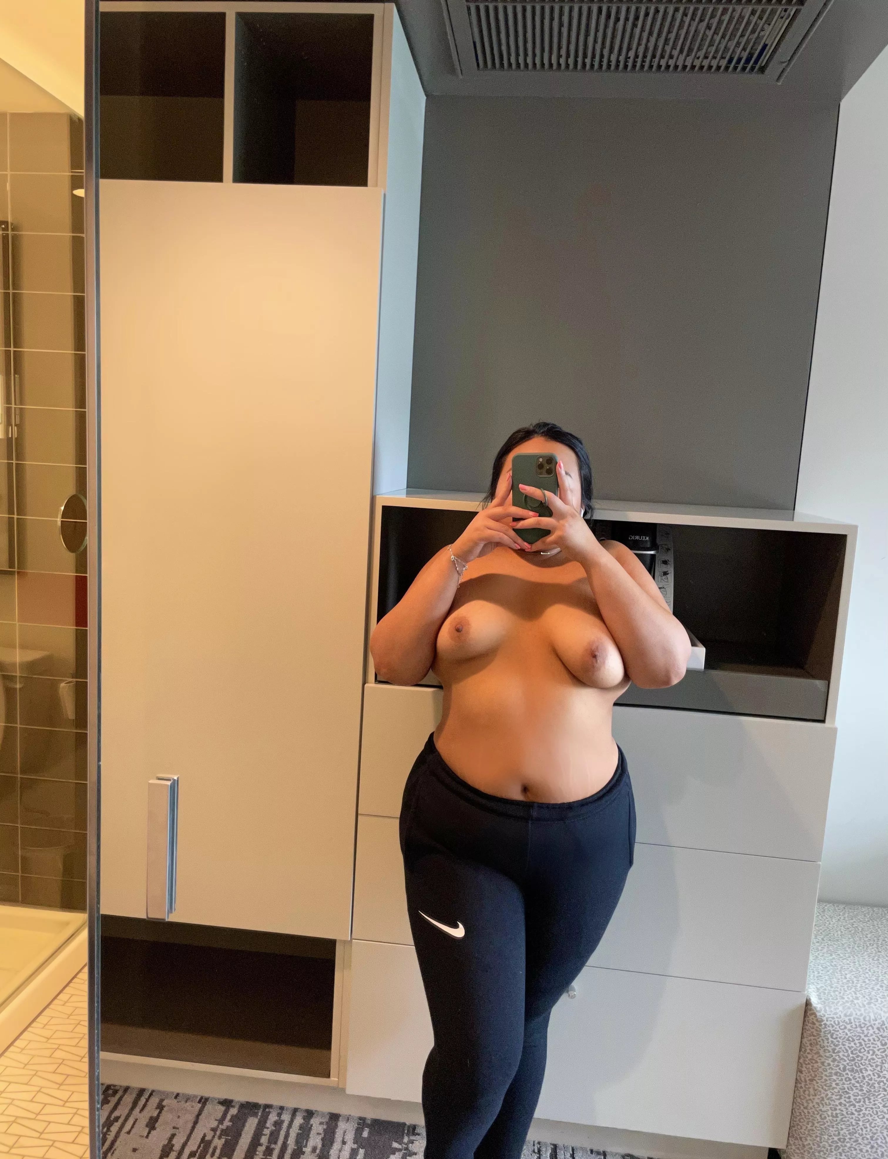 Do you like brown areolas?