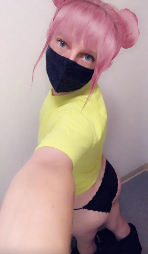 Say hi if you’re horny and want sexy sissy pics sent to you! (18+) …Say Hiya if you’re a sissy and want dick pics sent to you